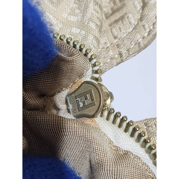 Authentic FENDI zucca canvas shoulder Tote Bag Beige/ Cream - Picture 14 of 16